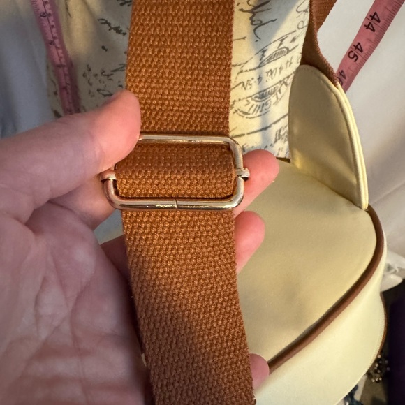 Peanuts backpack/ Sling bag - Picture 11 of 12